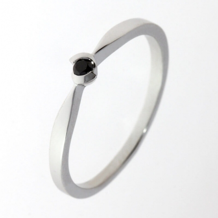 Pierścionek z czarnym diamentem z białego złota - D-058 / 0.035 ct